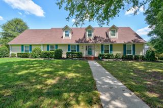 203 Bruton Place, Spartanburg, SC 29302