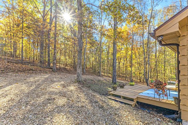 5833 Dewey Carr Rd, Bethpage, TN 37022