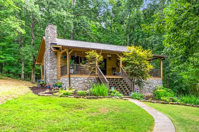 5833 Dewey Carr Rd, Bethpage, TN 37022