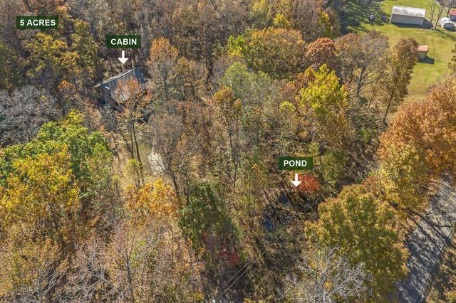 5833 Dewey Carr Rd, Bethpage, TN 37022