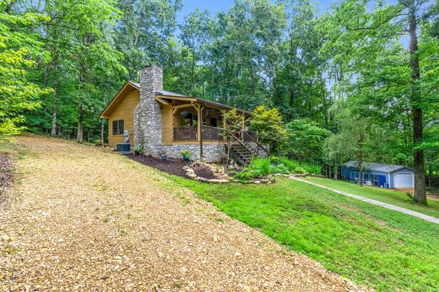 5833 Dewey Carr Rd, Bethpage, TN 37022