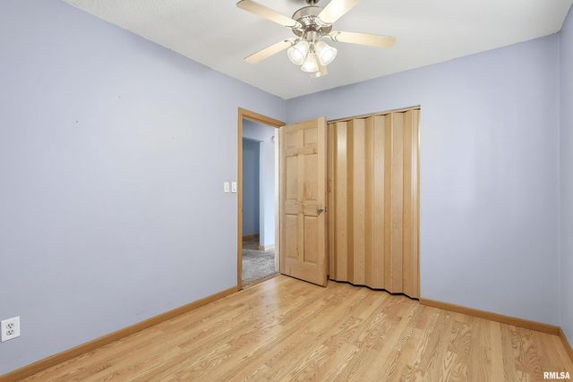 2846 MAGNOLIA Drive, Bettendorf, IA 52722