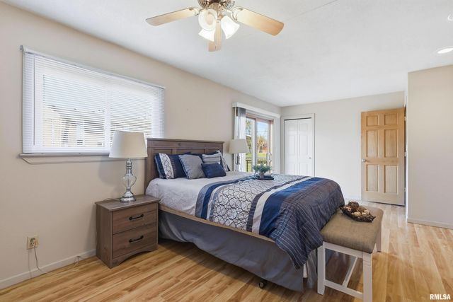 2846 MAGNOLIA Drive, Bettendorf, IA 52722