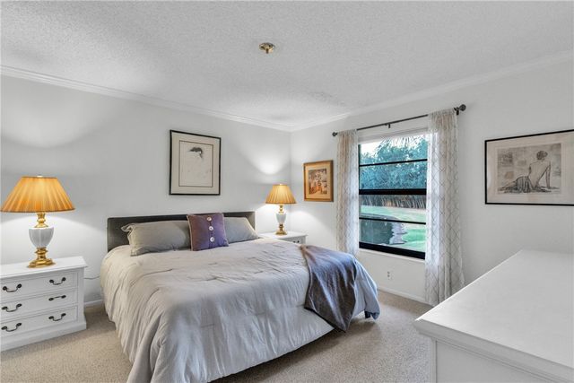 13 Plantation Drive 204, Vero Beach, FL 32966