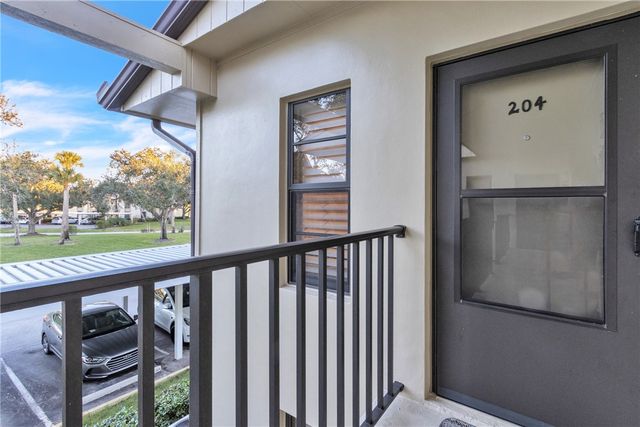 13 Plantation Drive 204, Vero Beach, FL 32966