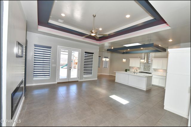2412 Tierra Lejana Place, El Paso, TX 79938