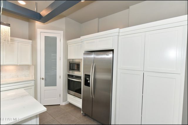 2412 Tierra Lejana Place, El Paso, TX 79938
