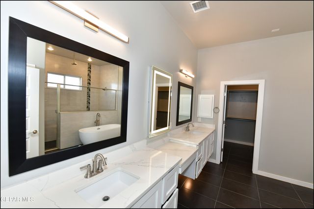 2412 Tierra Lejana Place, El Paso, TX 79938