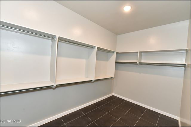 2412 Tierra Lejana Place, El Paso, TX 79938