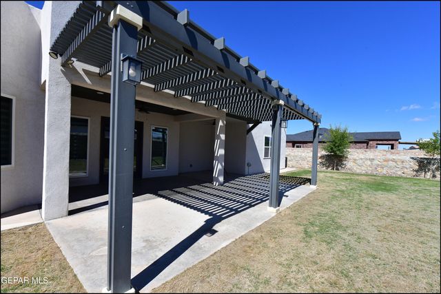 2412 Tierra Lejana Place, El Paso, TX 79938