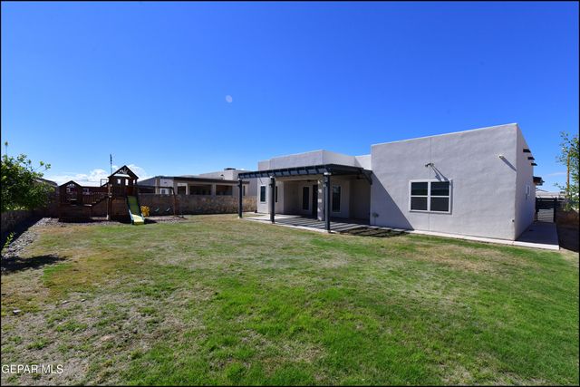 2412 Tierra Lejana Place, El Paso, TX 79938