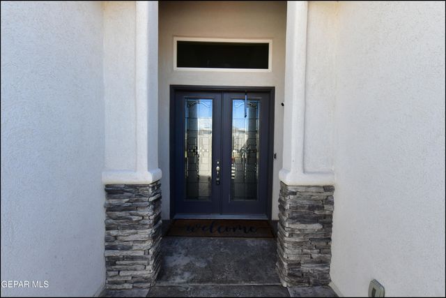 2412 Tierra Lejana Place, El Paso, TX 79938