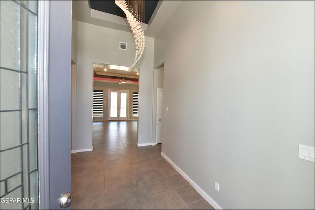 2412 Tierra Lejana Place, El Paso, TX 79938