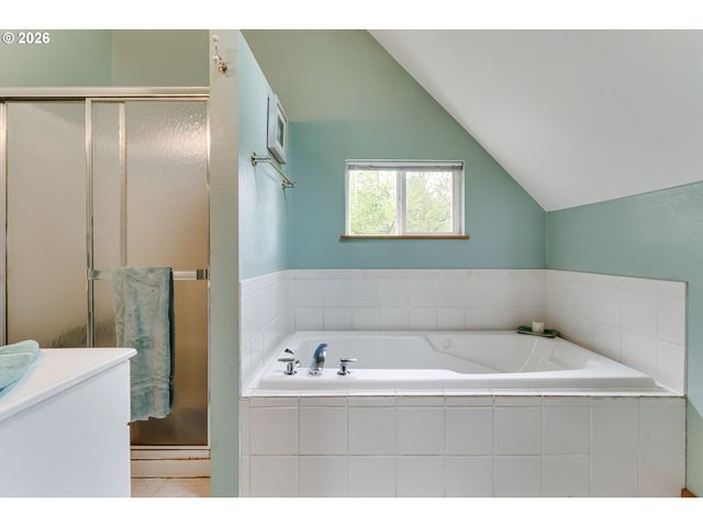 2307 W 28TH Ave, Eugene, OR 97405