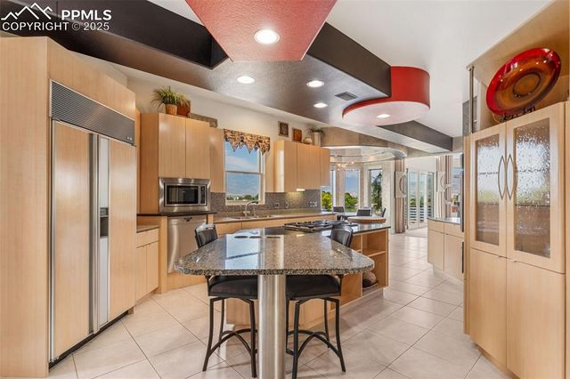 3250 Muirfield Drive, Colorado Springs, CO 80907