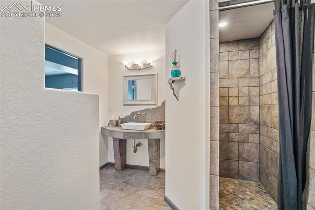 3250 Muirfield Drive, Colorado Springs, CO 80907