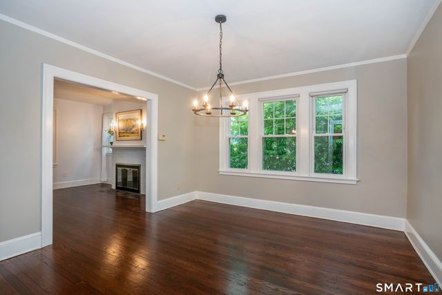 17 Troy Street, West Hartford, CT 06119
