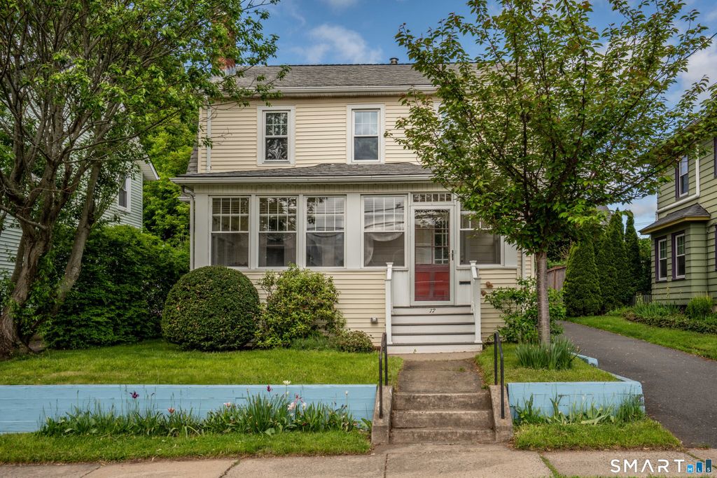 17 Troy Street, West Hartford, CT 06119