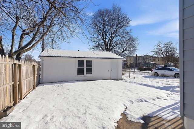 1000 W 3RD ST W, Florence, NJ 08518