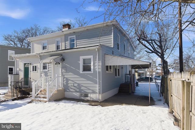 1000 W 3RD ST W, Florence, NJ 08518