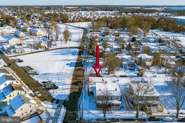 1000 W 3RD ST W, Florence, NJ 08518