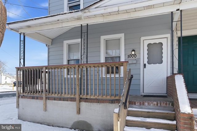 1000 W 3RD ST W, Florence, NJ 08518