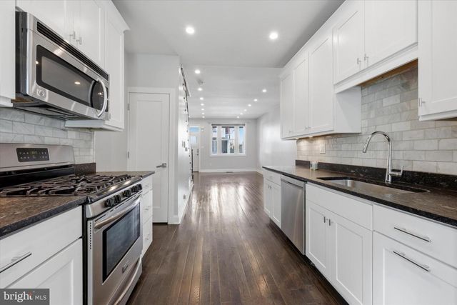 308 ROSEBERRY ST, Philadelphia, PA 19148