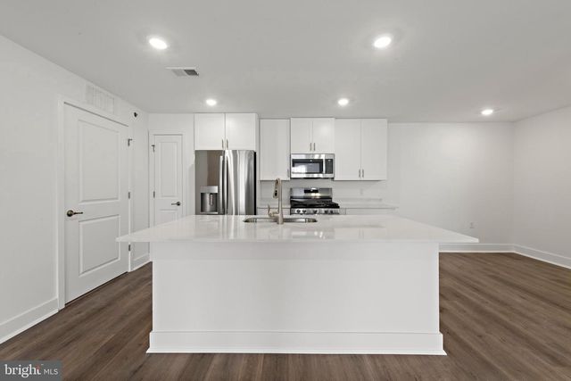 2304 JACOB FRANCIS, Titusville, NJ 08560