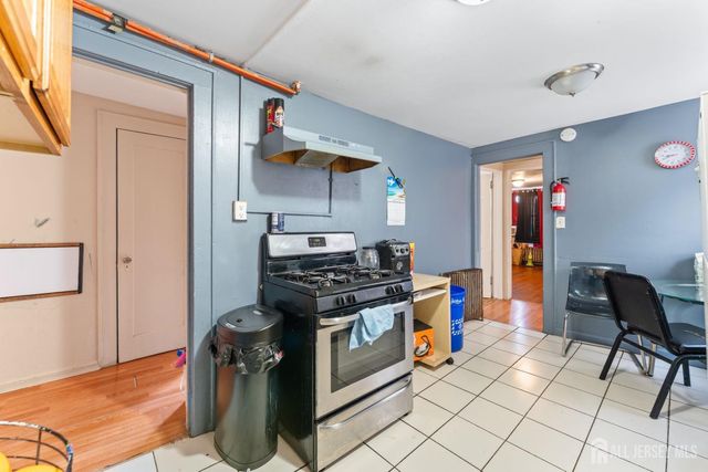 68 Welton Street, New Brunswick, NJ 08901