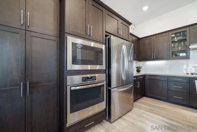 16750 Coyote Bush Drive 36, San Diego, CA 92127