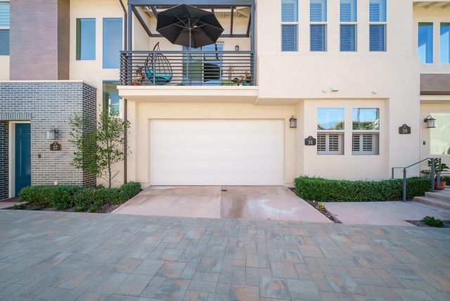 16750 Coyote Bush Drive 36, San Diego, CA 92127