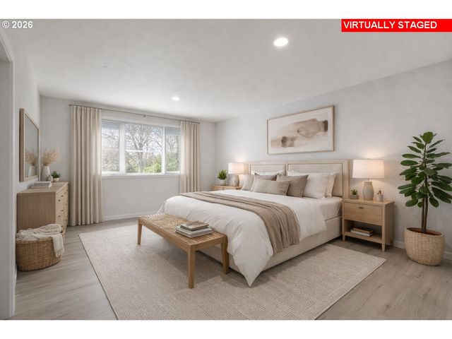 15765 Sw HIGHLAND Ct, Portland, OR 97224