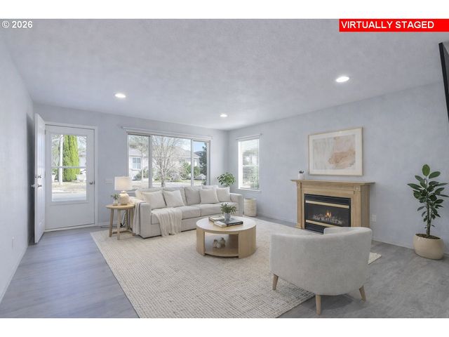 15765 Sw HIGHLAND Ct, Portland, OR 97224