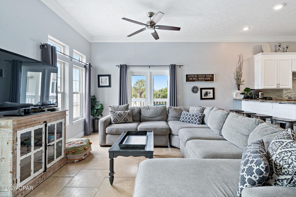 Image 6 of property listing at 17878 Front Beach Road 2, Panama City Beach, FL 32413