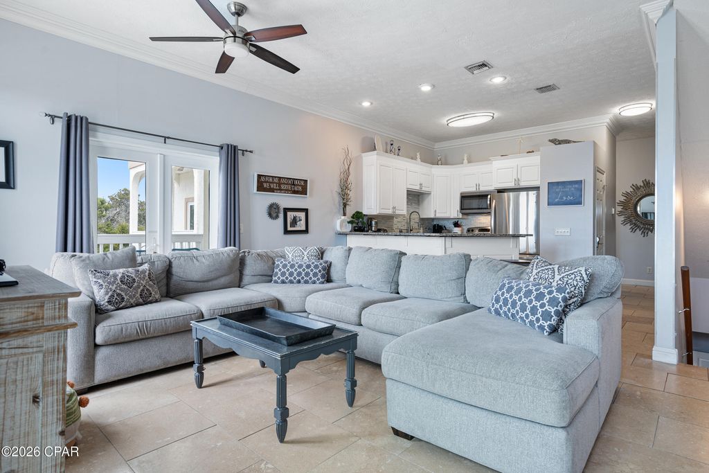 Image 7 of property listing at 17878 Front Beach Road 2, Panama City Beach, FL 32413