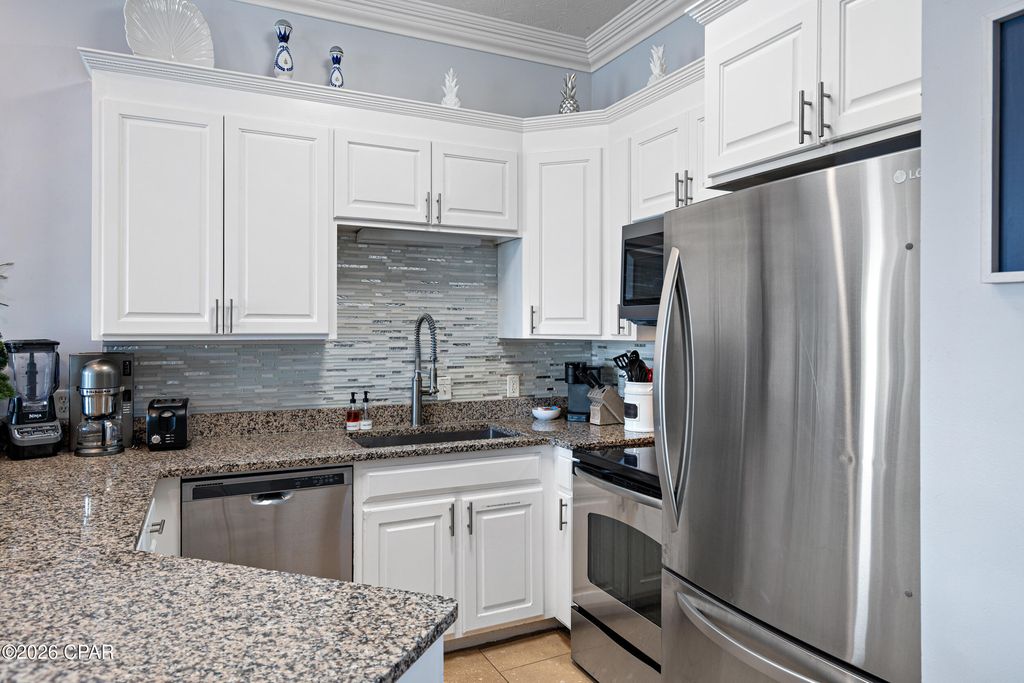 Image 9 of property listing at 17878 Front Beach Road 2, Panama City Beach, FL 32413
