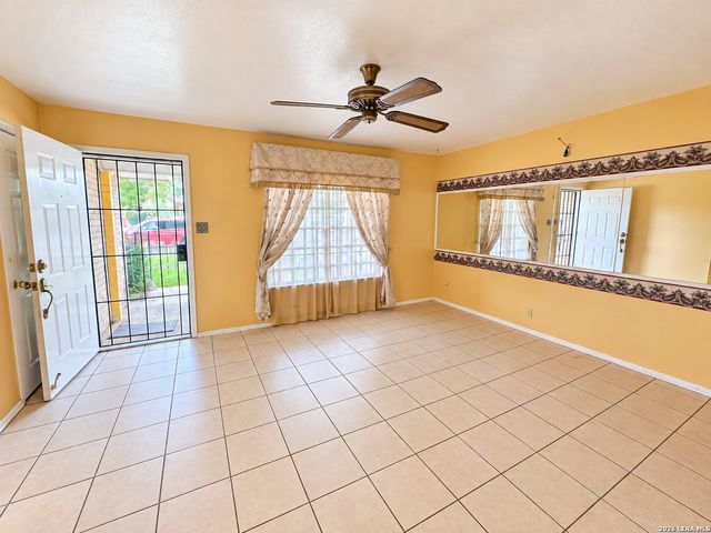 7931 RIMFIRE DR, San Antonio, TX 78227