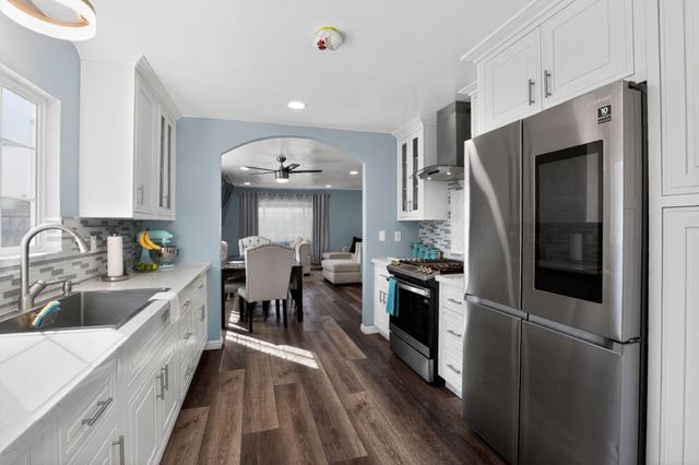 24 Amesti Road, Watsonville, CA 95076