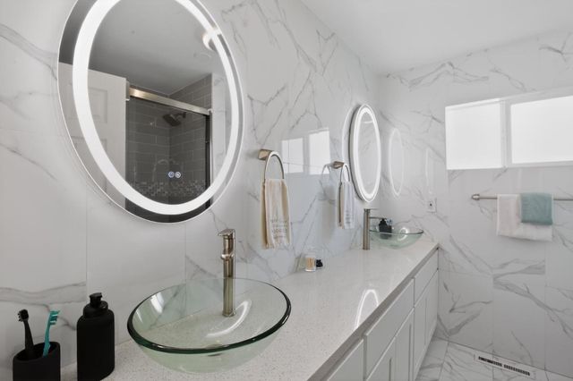 24 Amesti Road, Watsonville, CA 95076