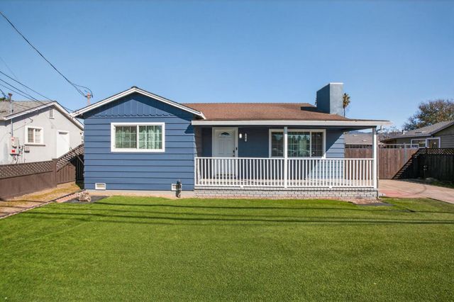 24 Amesti Road, Watsonville, CA 95076