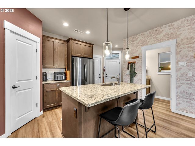 7227 S 11TH St, Ridgefield, WA 98642