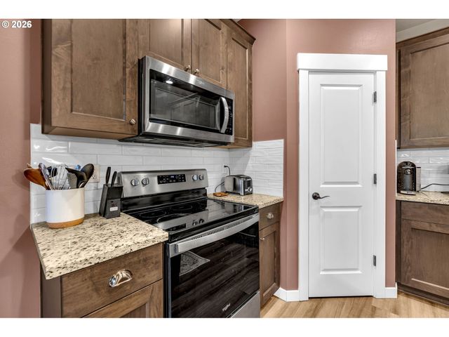7227 S 11TH St, Ridgefield, WA 98642