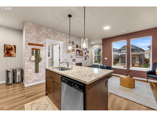 7227 S 11TH St, Ridgefield, WA 98642