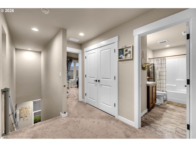 7227 S 11TH St, Ridgefield, WA 98642