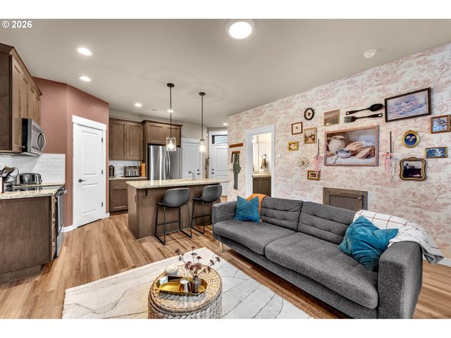 7227 S 11TH St, Ridgefield, WA 98642