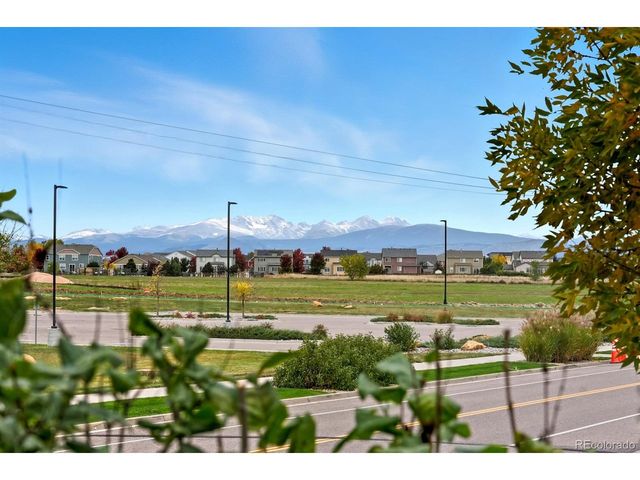 121 Ferris Ln, Erie, CO 80516