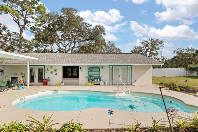 4871 MOCKINGBIRD DRIVE, Dade City, FL 33523