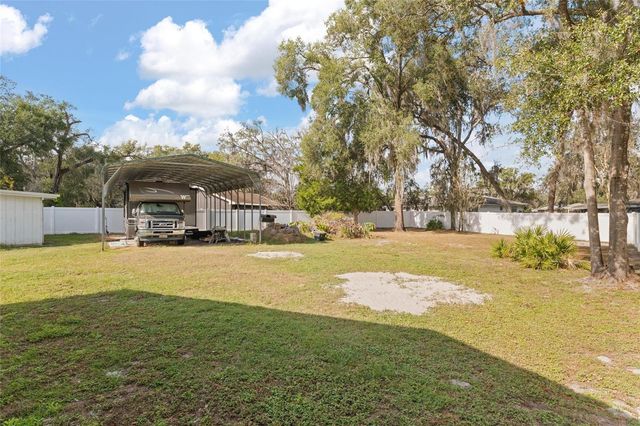 4871 MOCKINGBIRD DRIVE, Dade City, FL 33523