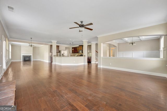 910 Southfork Drive, Loganville, GA 30052