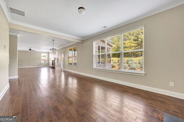 910 Southfork Drive, Loganville, GA 30052